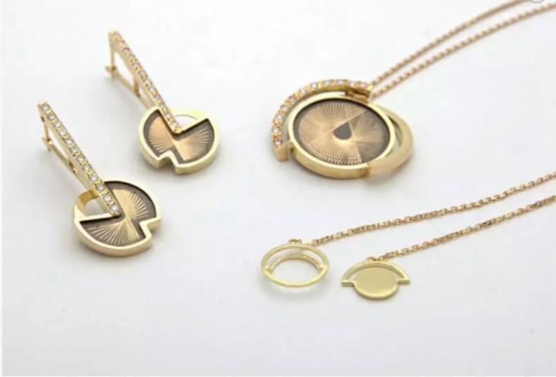 Jewellery and Silversmithing- Design for industry珠寶與貴金屬-行業(yè)方向