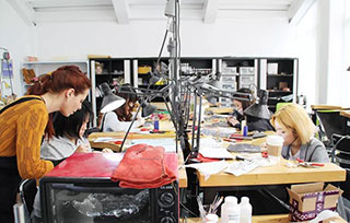 2018-2019 AIVA當(dāng)代首飾藝術(shù)家駐留項(xiàng)目開(kāi)放申請(qǐng)！