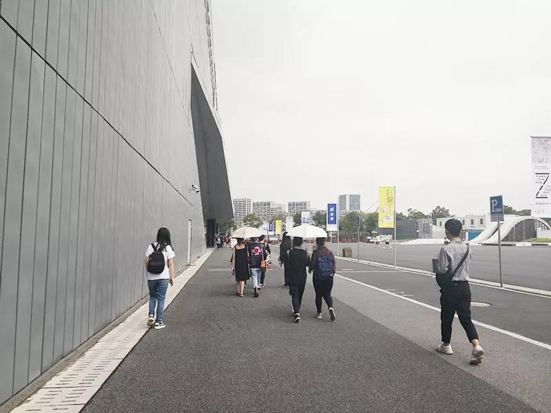 參觀“亂了亂了 大衛(wèi) · 史瑞格里展”