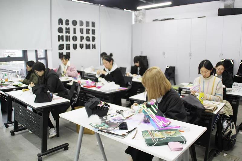 13: 30  創(chuàng)意測(cè)試開始