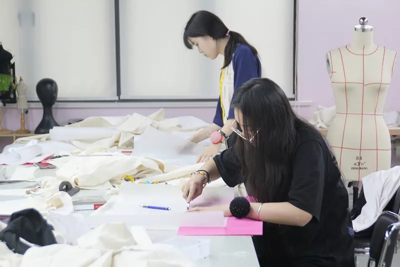 課堂:立裁技術(shù)學(xué)習(xí)