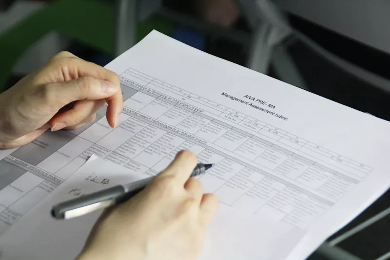 課堂:碩士預(yù)科學(xué)生第一次匯報(bào)演講