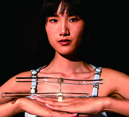 鄒淇羽 首飾設(shè)計(jì) 碩預(yù)