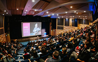 AIVA Course｜藝術(shù)商科線上碩士預(yù)科