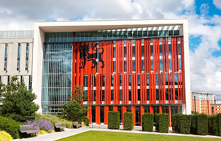 伯明翰城市大學(xué)2025秋季國(guó)際本科1+3招生簡(jiǎn)章（藝術(shù)設(shè)計(jì)類(lèi)）